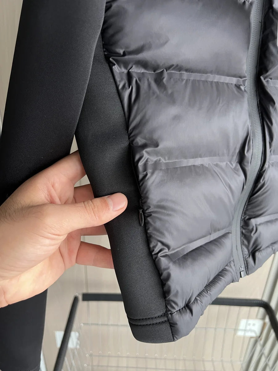 2025 Winter New Arrival  Women's Lightweight Warm Down Jacket with Long Sleeves and Zippered Hooded Sports Coat